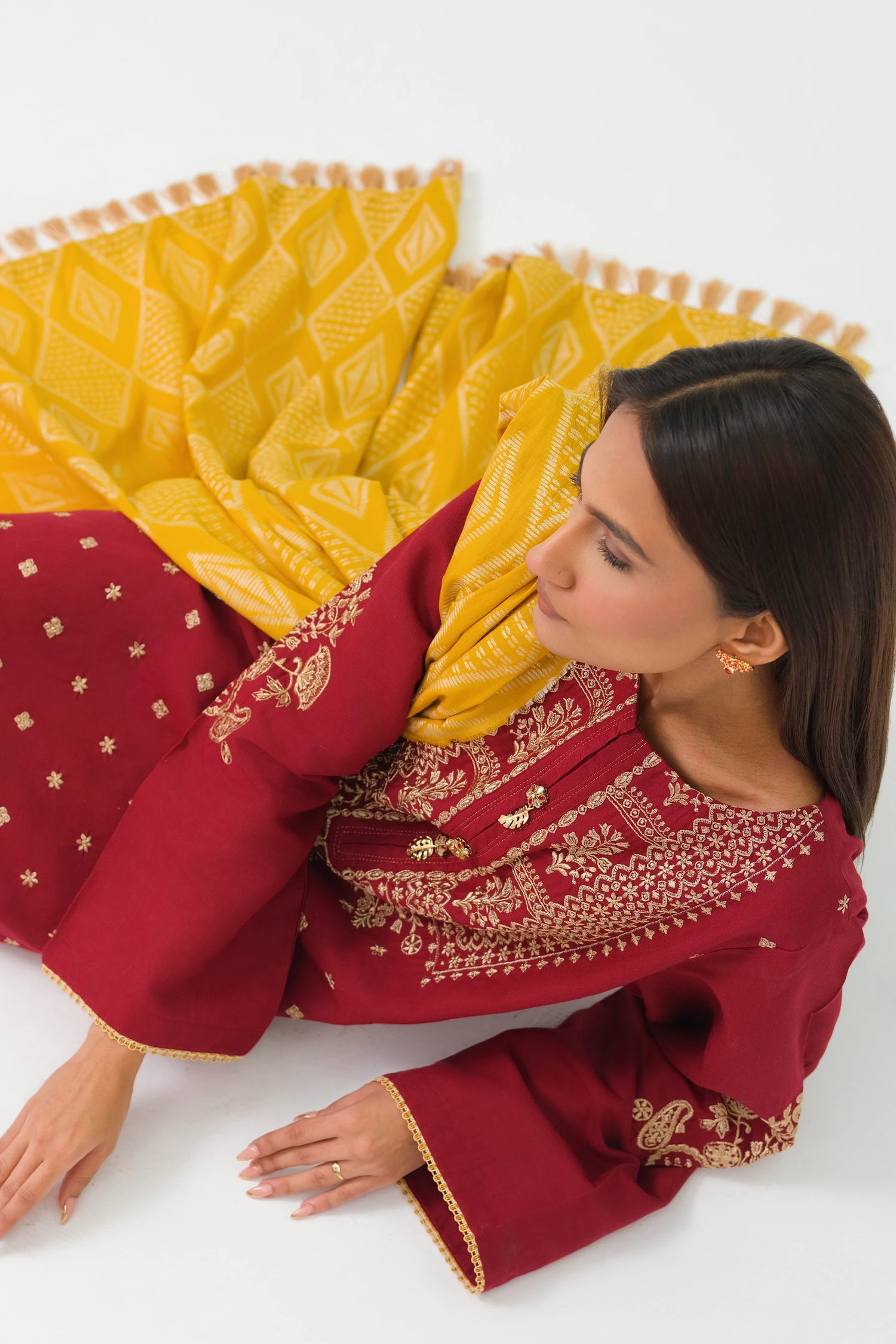 Eternal Red | 3-Piece Stitched